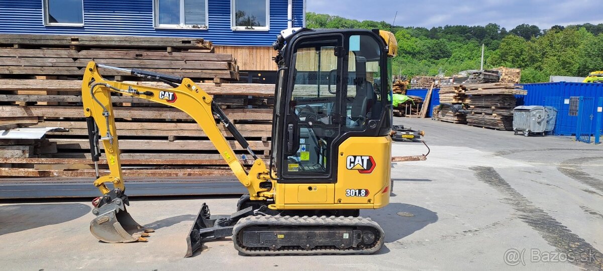Minibagr CAT 301.8, rok výroby 2023, 530 motohodin, TOP