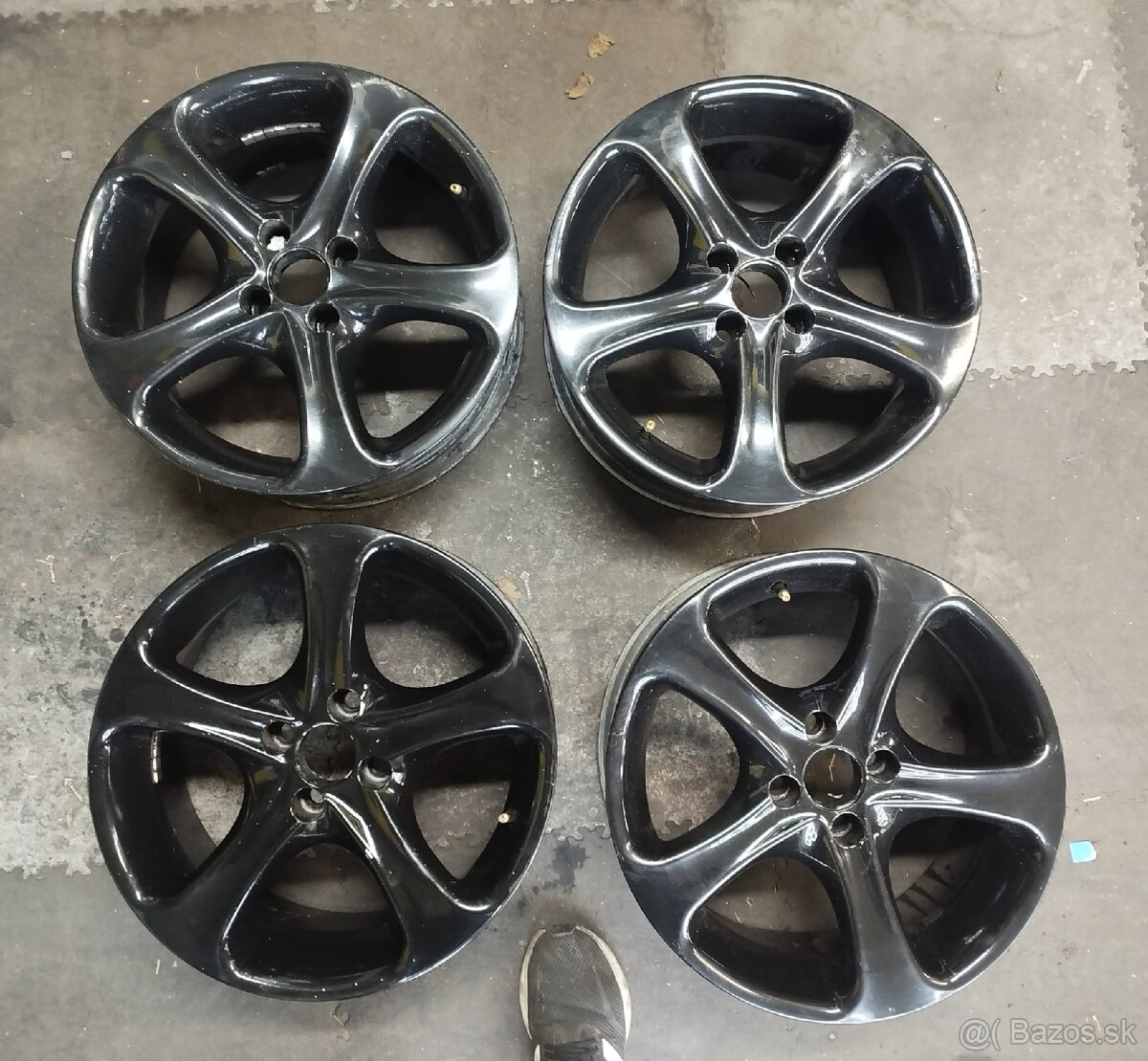 Elektróny 4x100 R16 7.5J ET38