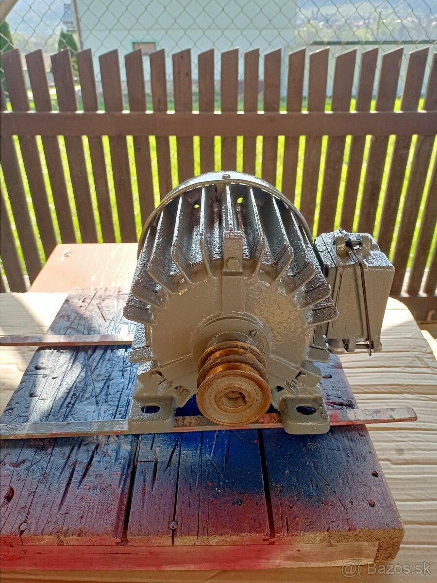 Predám elektrický motor 0,8kW