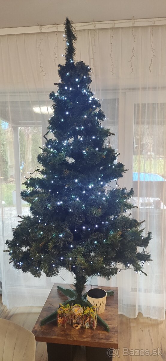 Vianocny stromcek