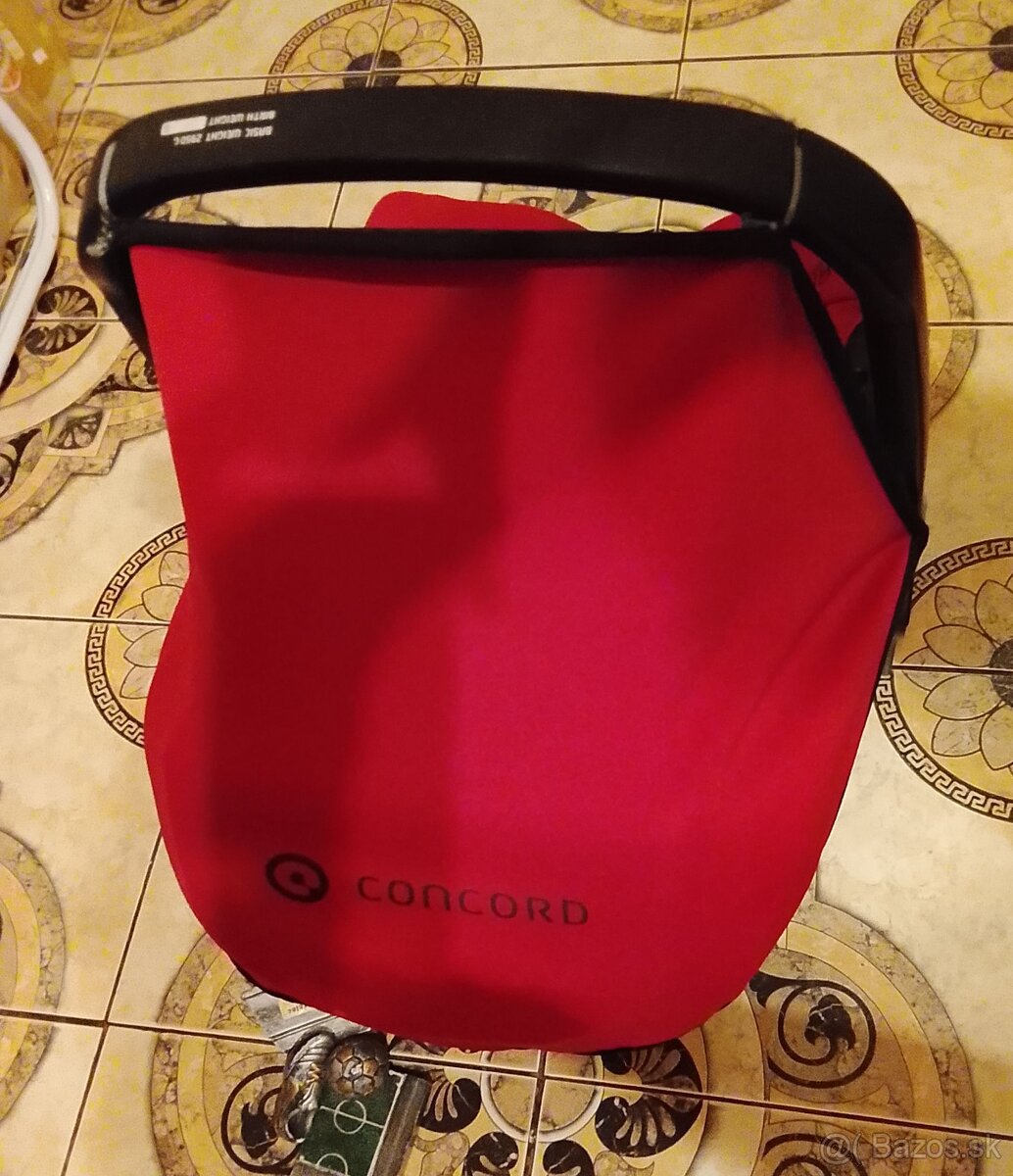 Mám na predaj vajíčko do auta