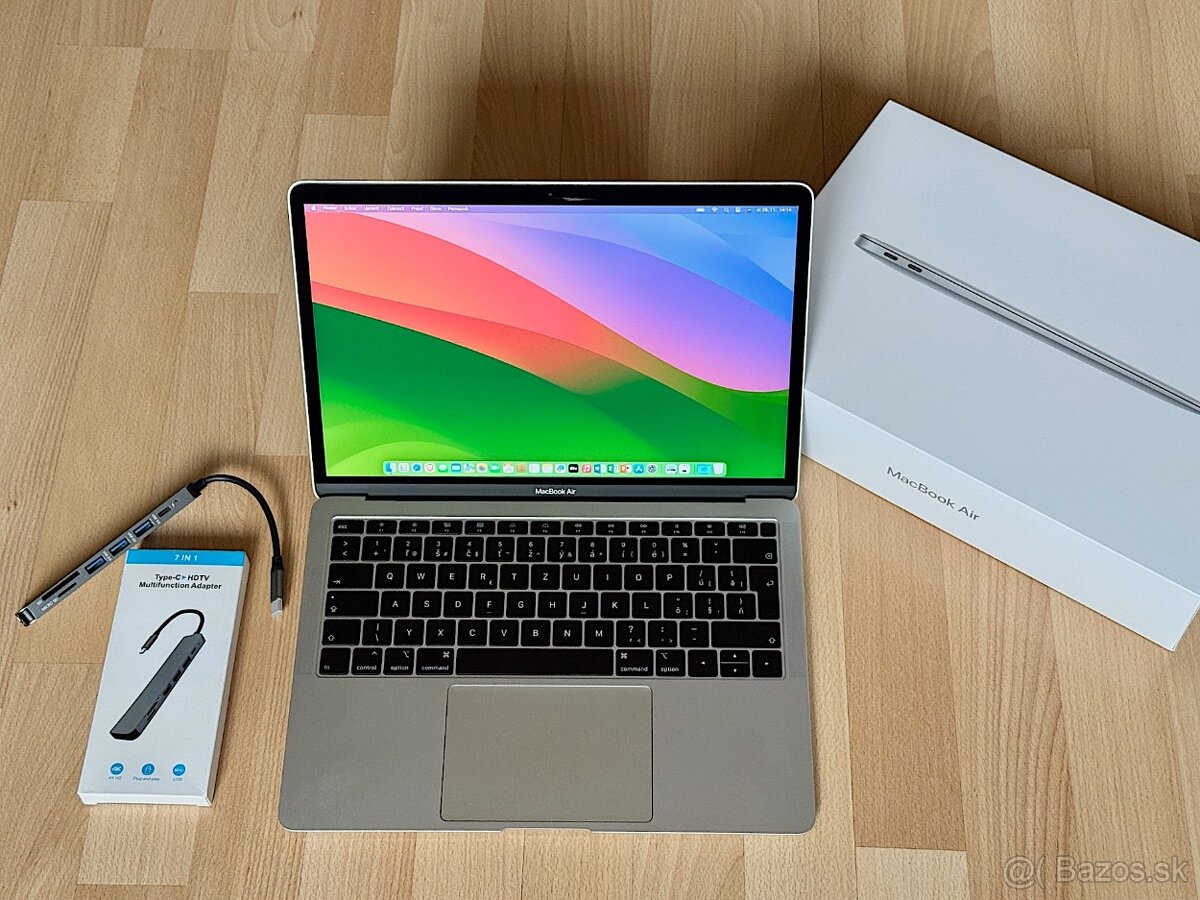 MacBook Air 13", TOP STAV, Výdrž batérie 5 hod.