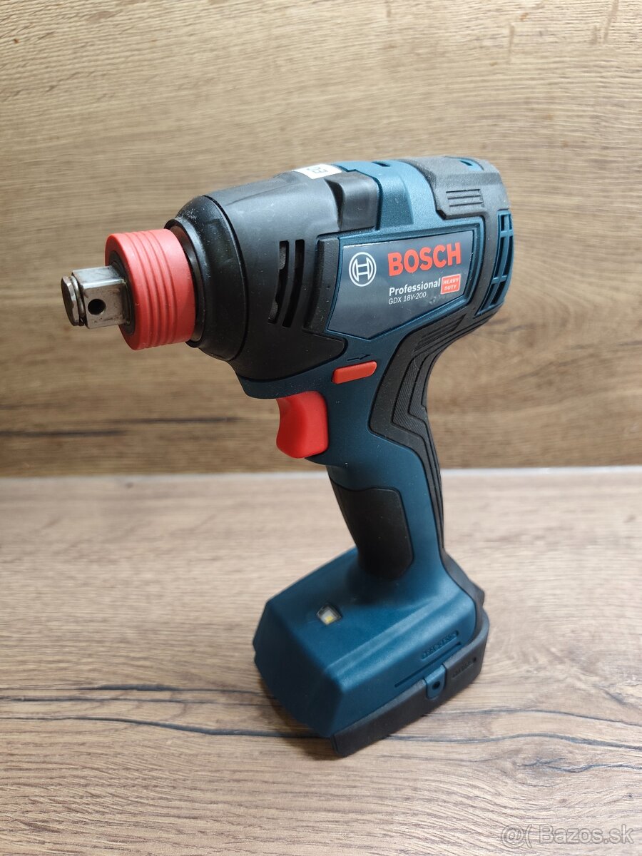 bosch gdx 18v200 rázový uťahovák
