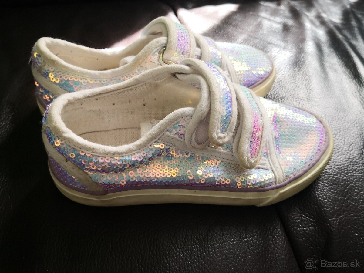 Flitrované trblietavé tenisky v. 28