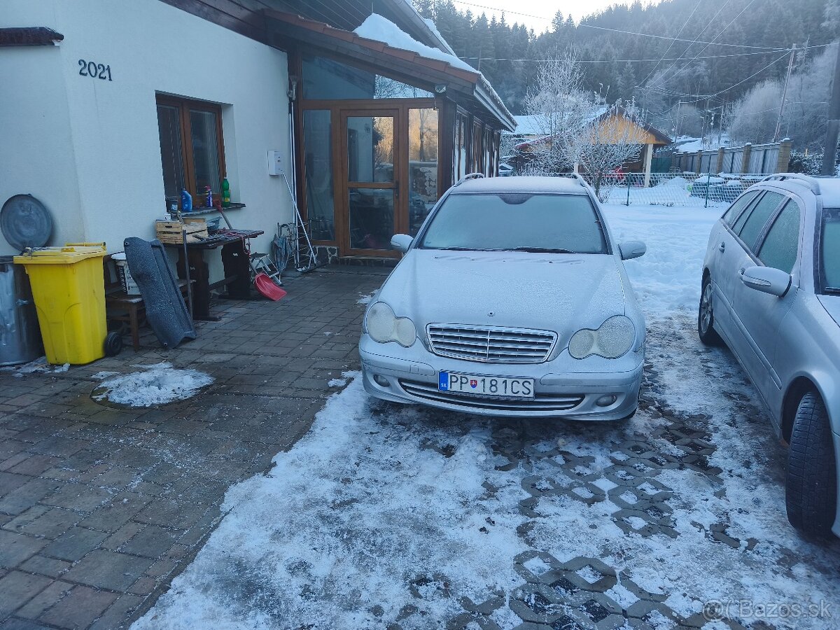 Predám Mercedes C