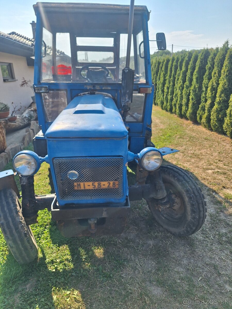 Zetor 6911