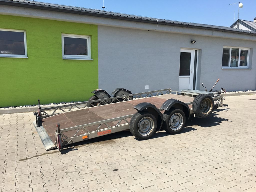 Prívesný vozík s nosnosťou 3 500 kg