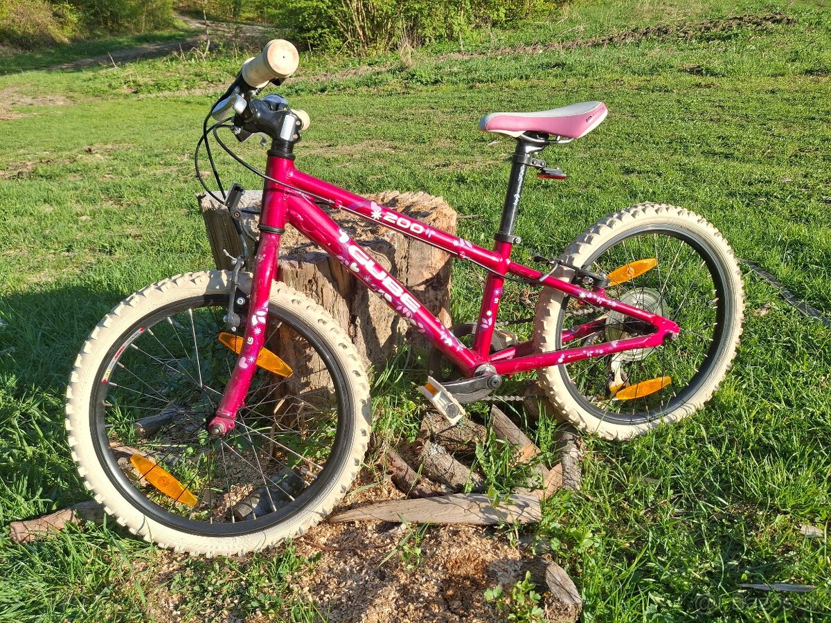 Dievčenský horský bicykel CUBE, veľkosť 20
