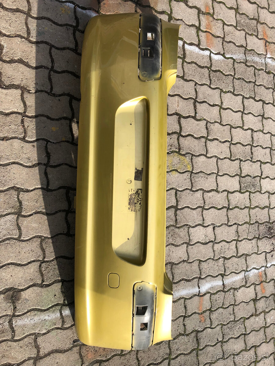 Peugeot 307 zadný nárazník