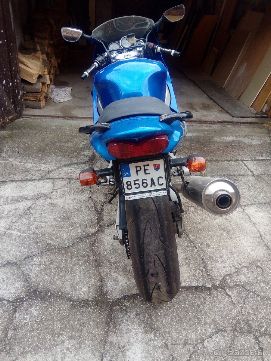 Predám moto Kawasaki zx9r