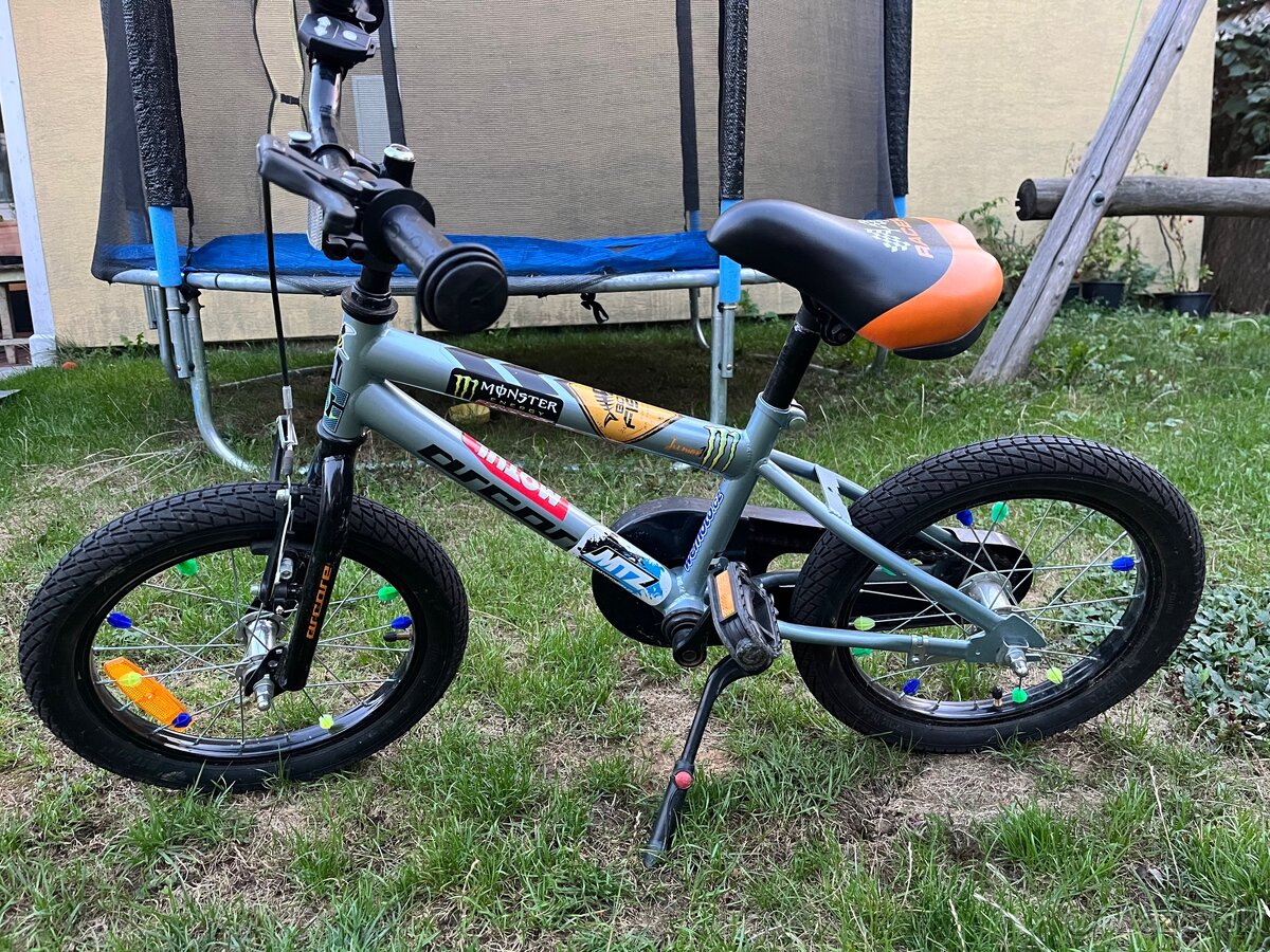 Chlapčenský bicykel