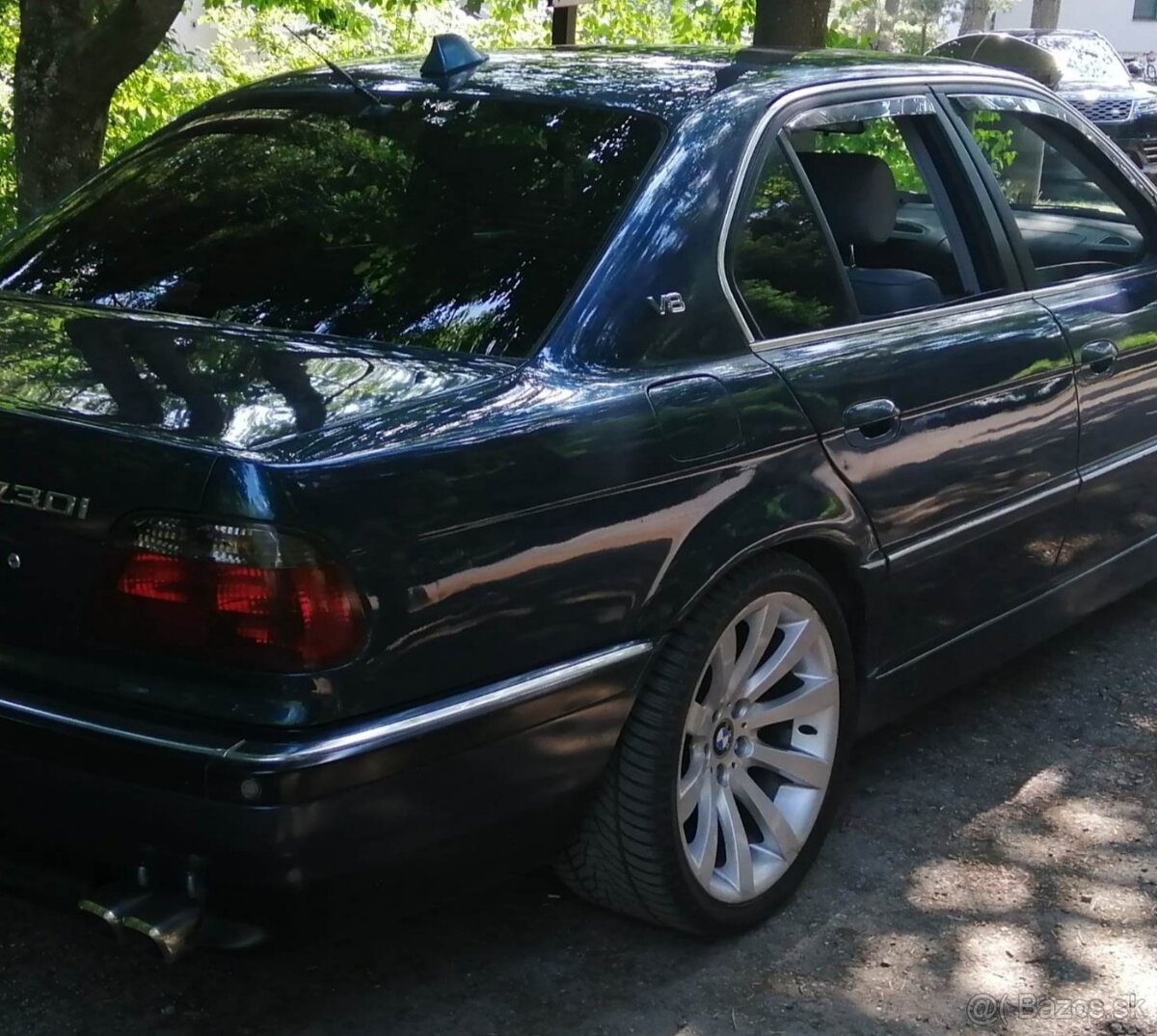 BMW 730i e38
