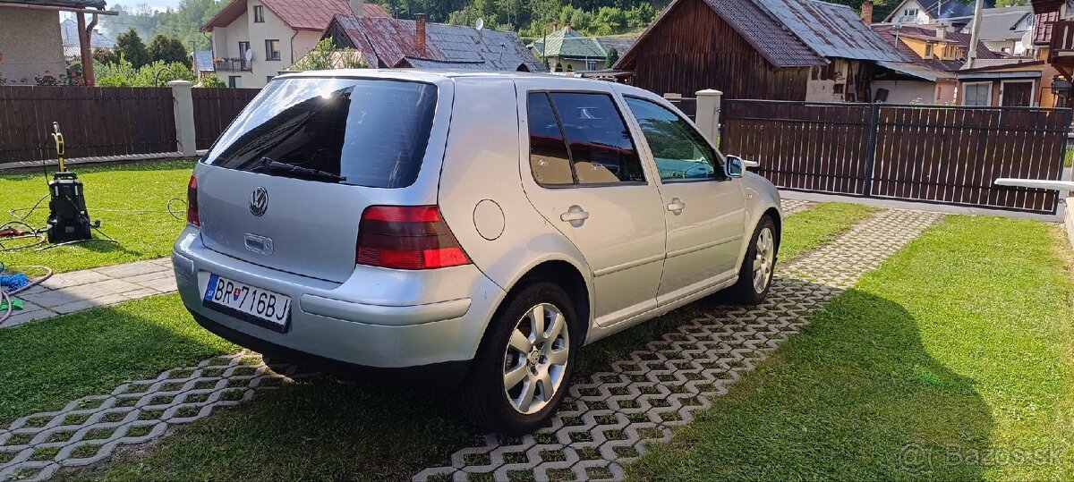Golf 4