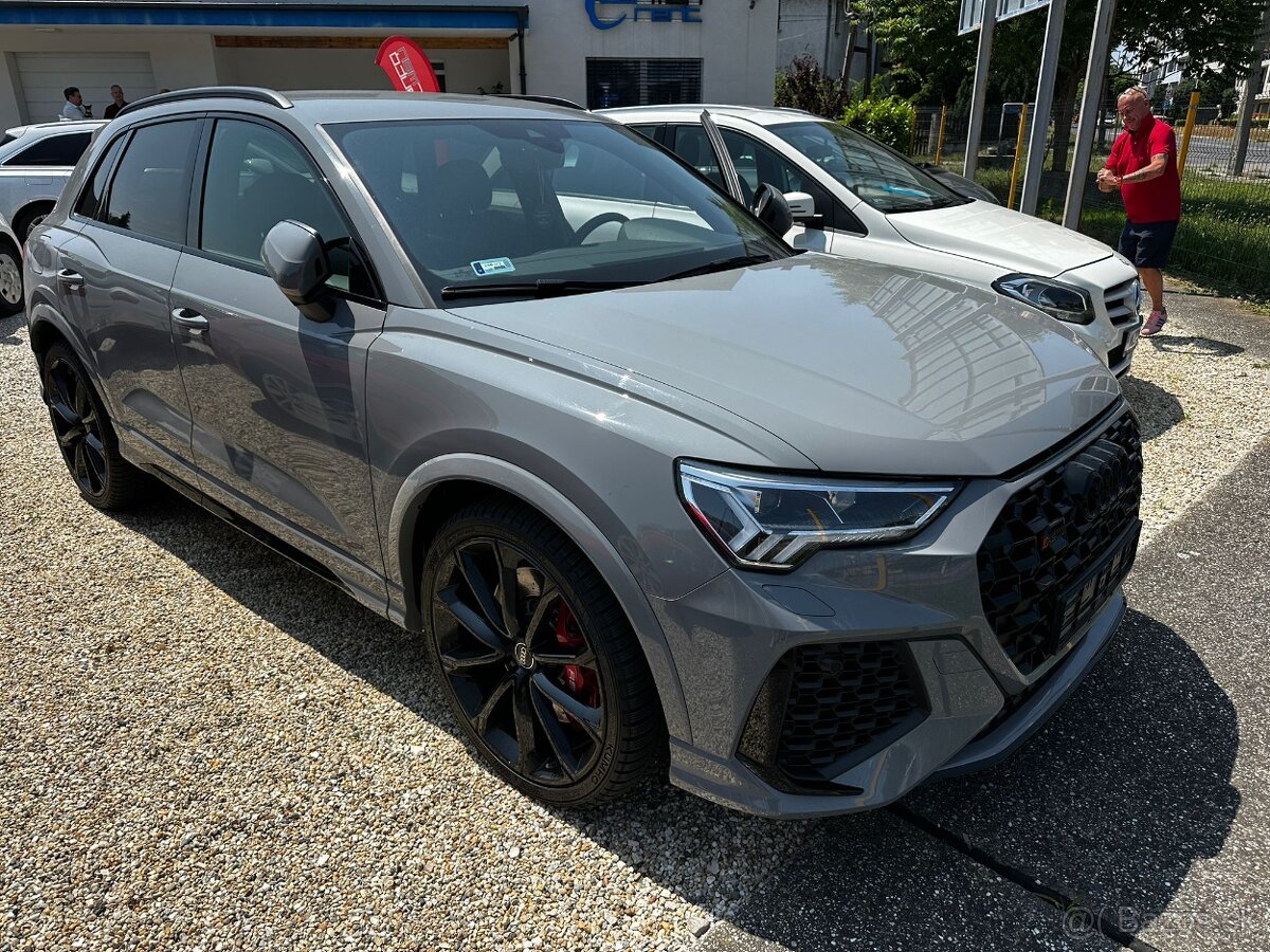 Audi RSQ3 55 TFSI Quattro S-tronic Plná výbava