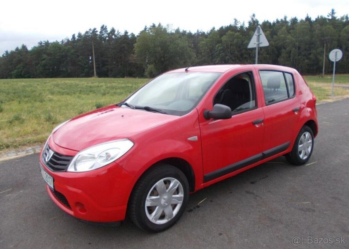 Dacia Sandero 1,2 benzín manuál 55 kw