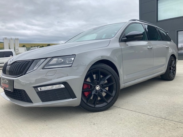 Škoda Octavia VRS Combi 2.0TSI 180kW,77600 km,Ťažné,NAVI