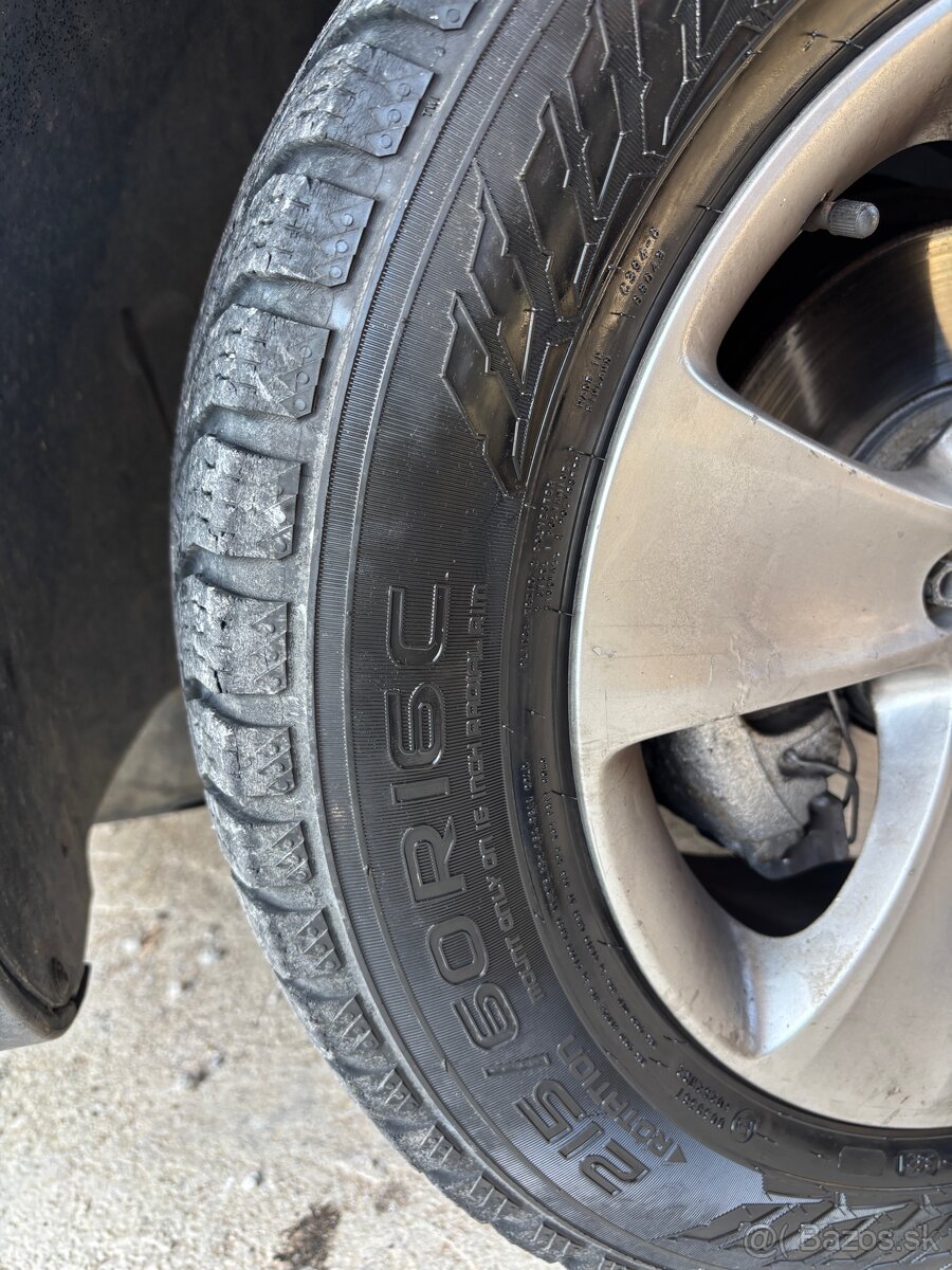 215/60 R16 C