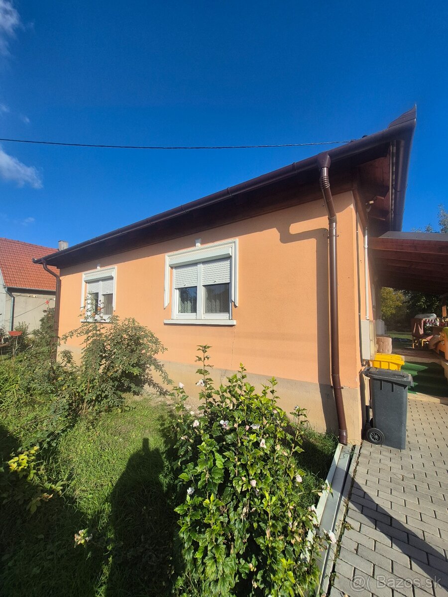 RD s veľkým potenciálom a ideálnym pozemkom v Méra