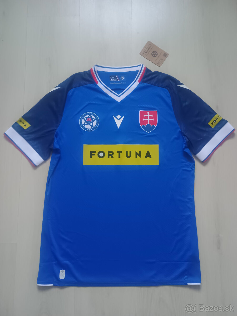 Predám originálny dres Slovenskej futbalovej reprezentácie