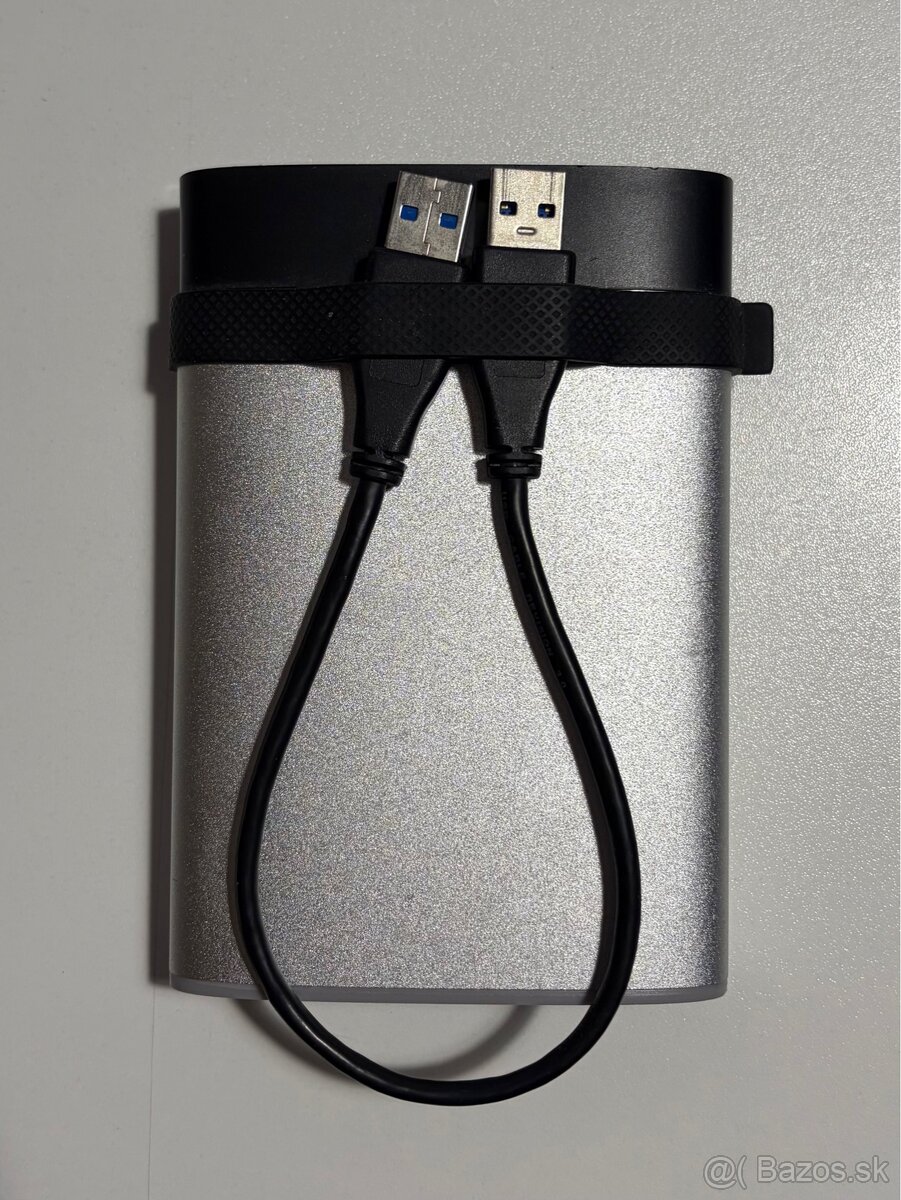 Predám externý disk Silicon Power Armor A85 2 TB strieborný