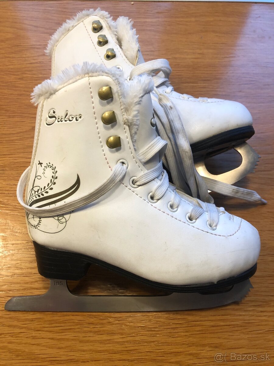 dievčenské korčule na ľad 30