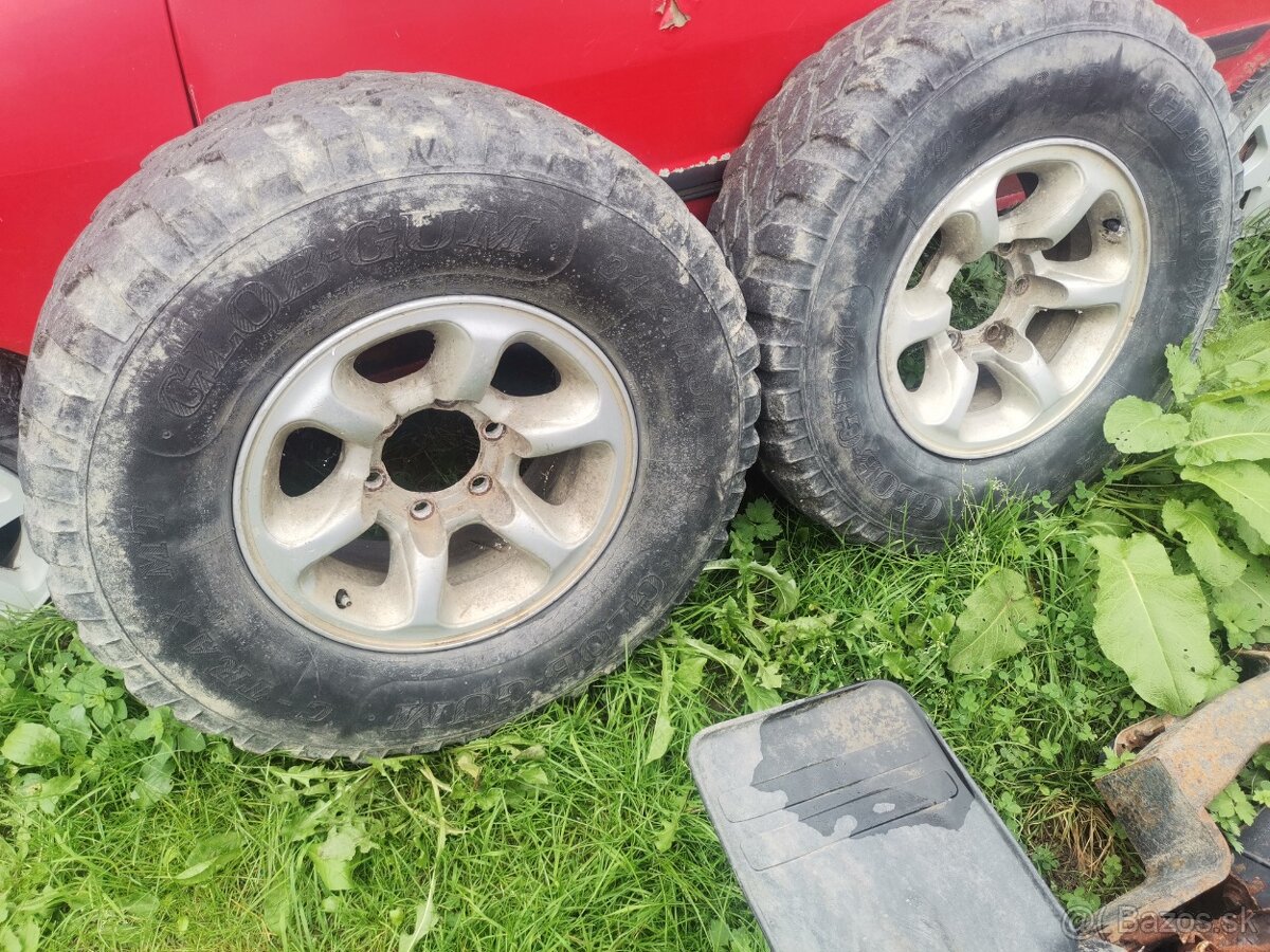 Kolesá Pajero 31x10.5 r15