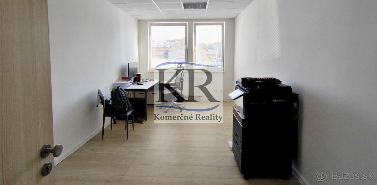 22 m2 kancelária na prenájom, Trenčín – širšie centrum, 230 