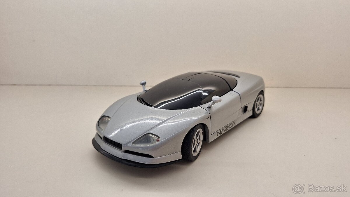 1:18 BMW NAZCA