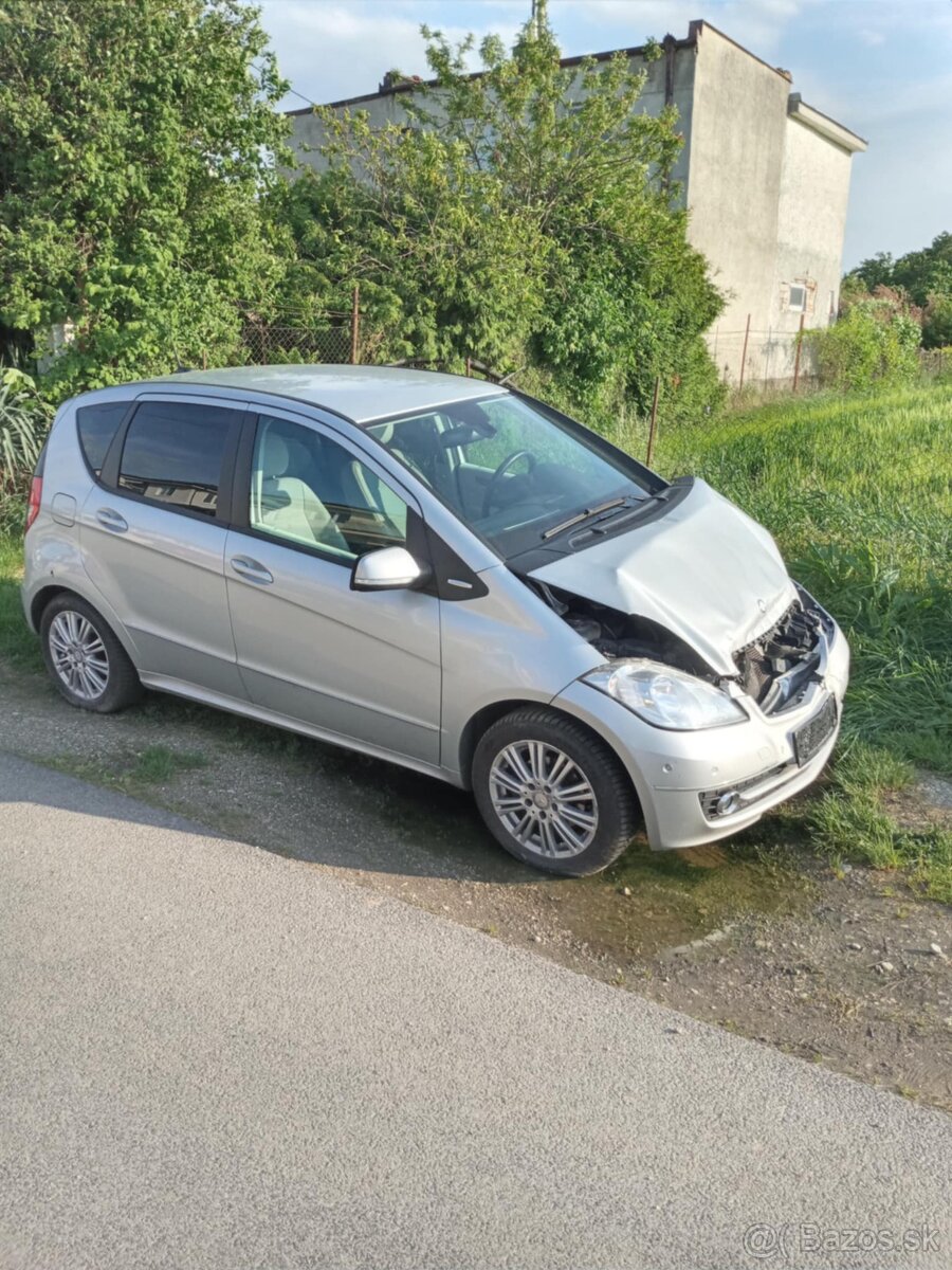 Mercedes A 180