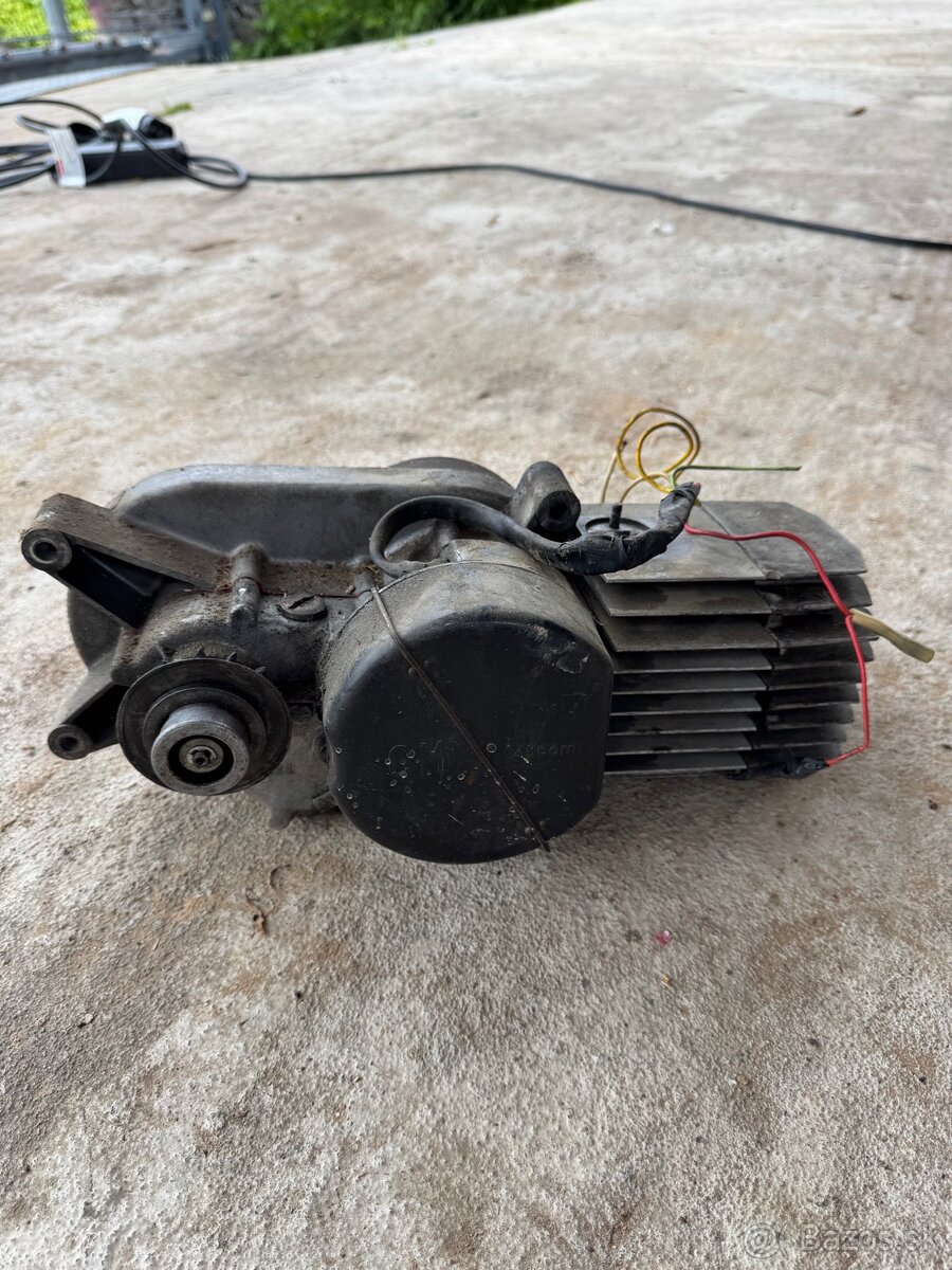 Babetta 210 motor