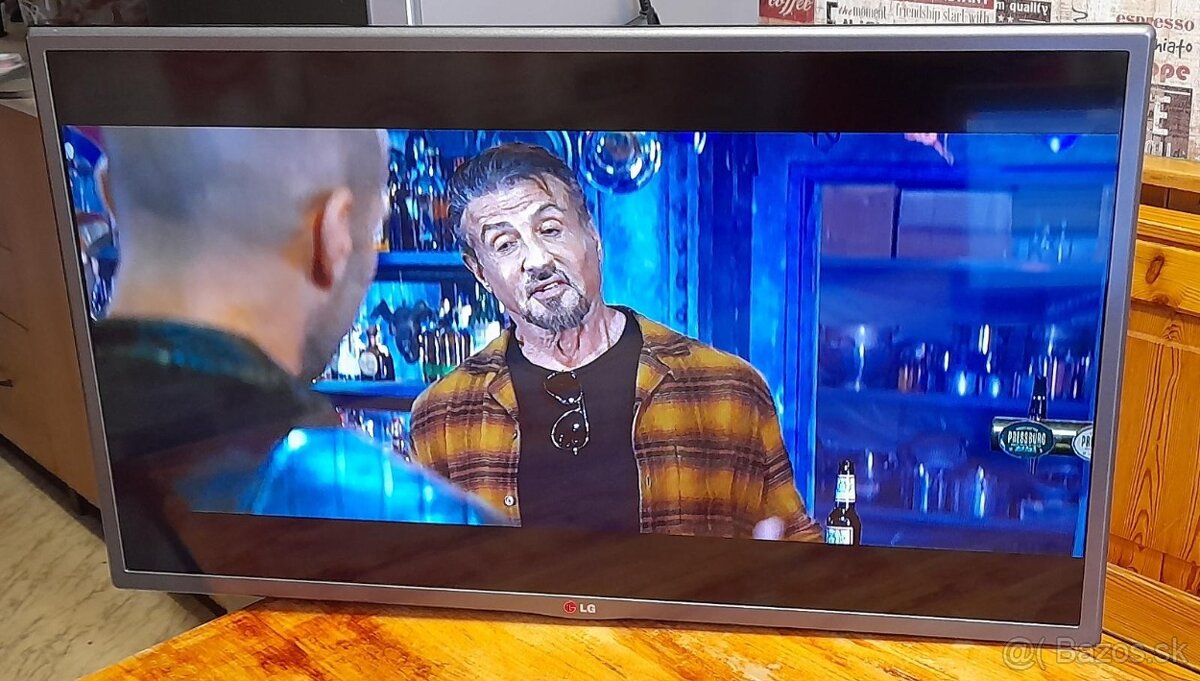 LG Telka + SMART TV STICK (Netflix, YouTube)