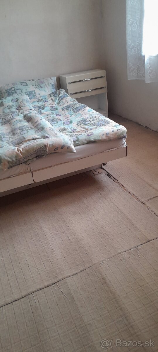 Predam 3 izbovy rodini dom.