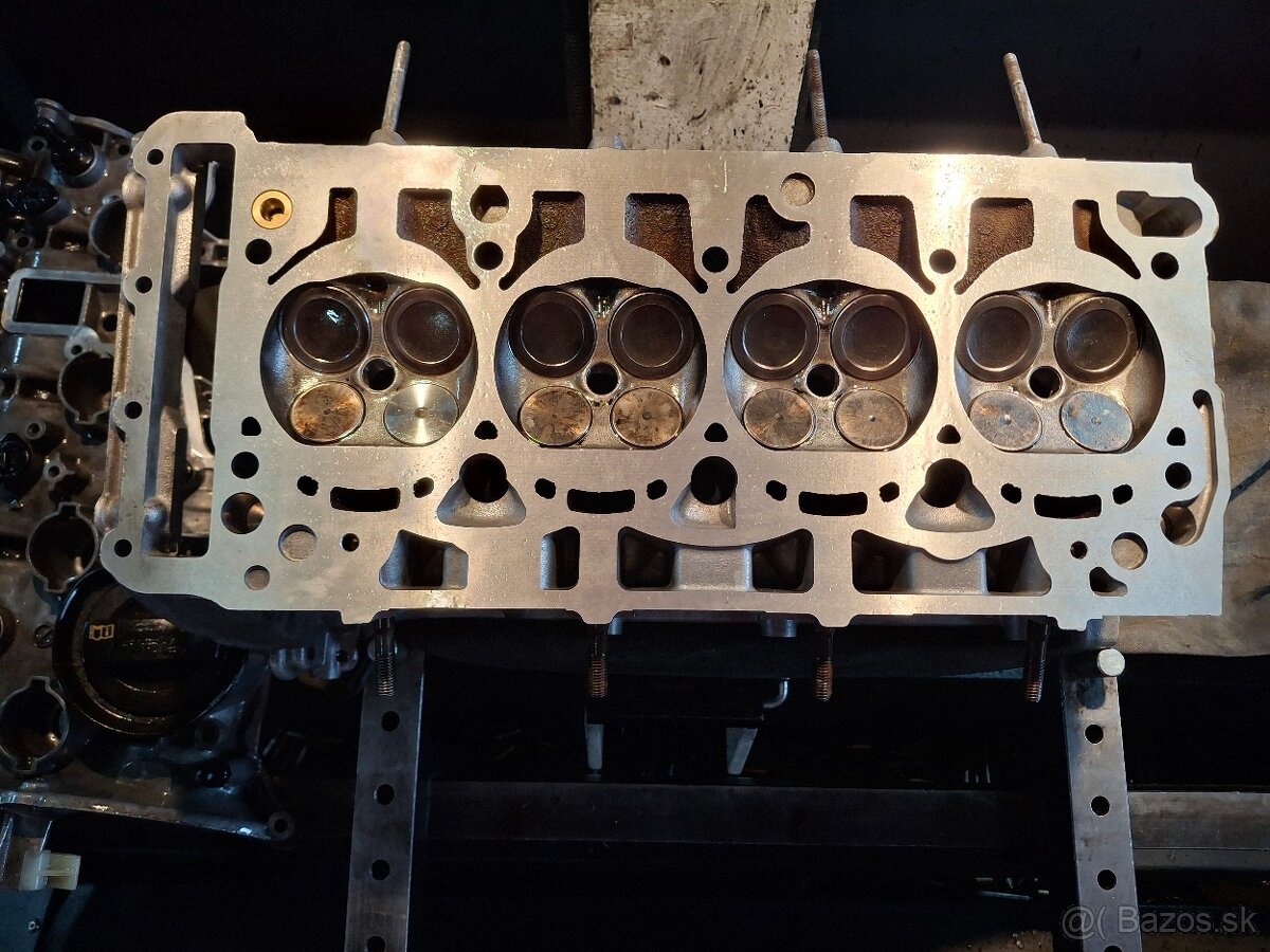 Hlava valcov Audi 06H 103 373K