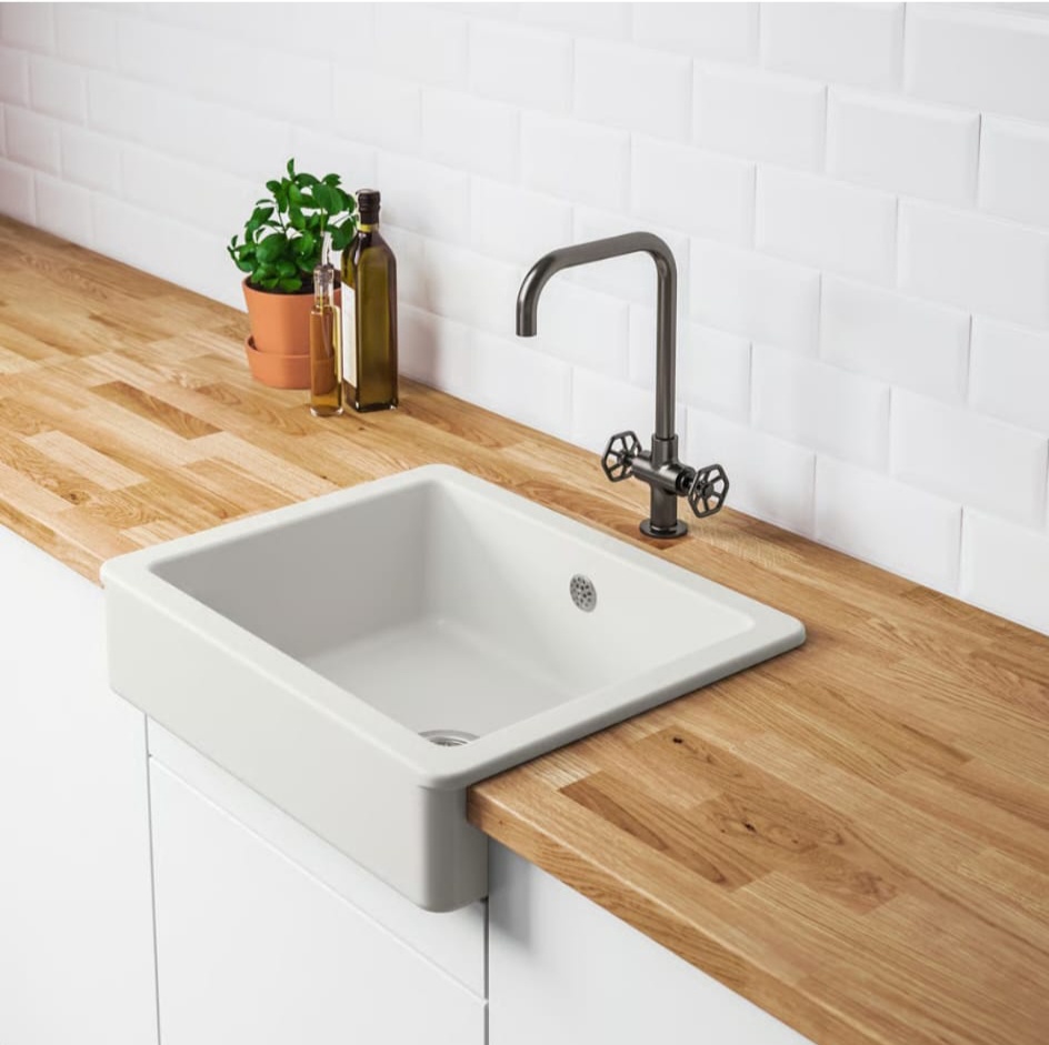 Keramické umývadlo