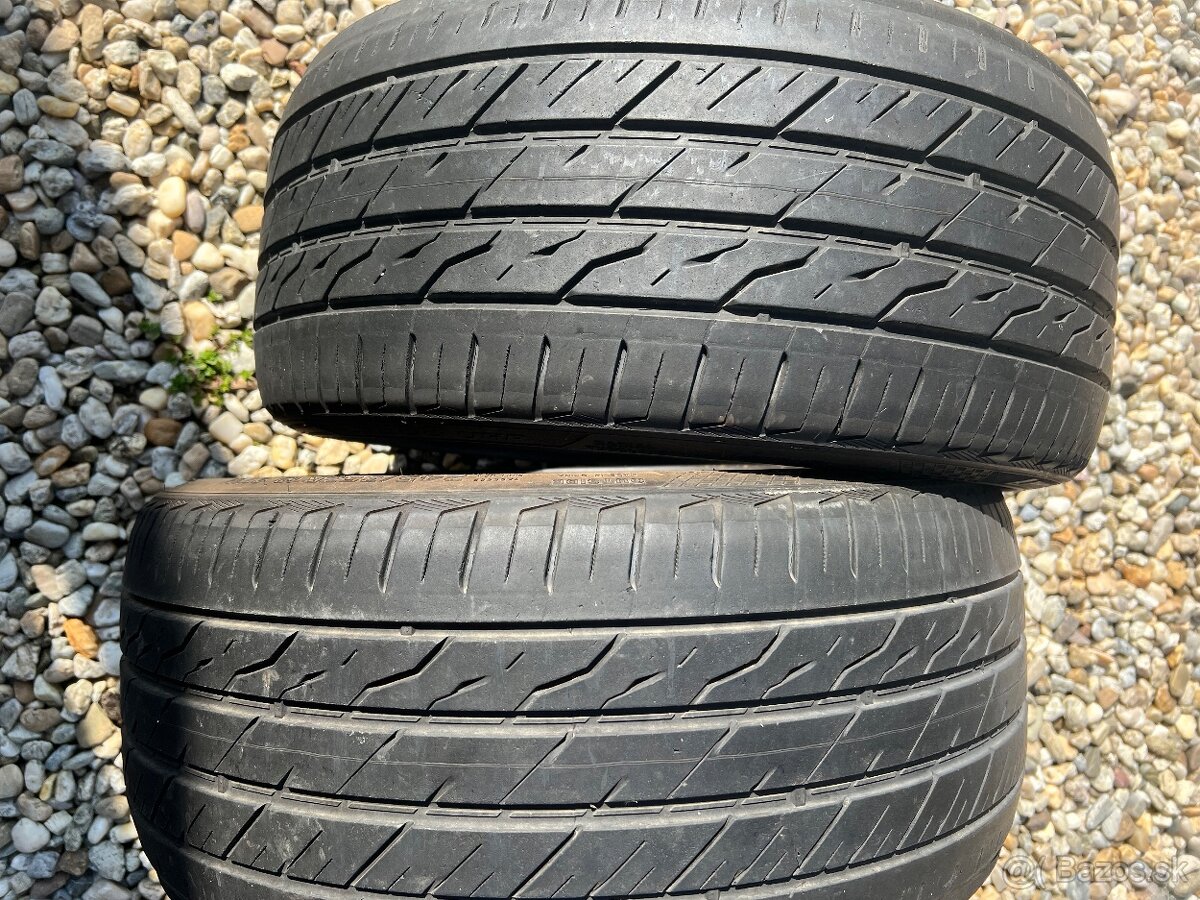 Pneu 245/35/19