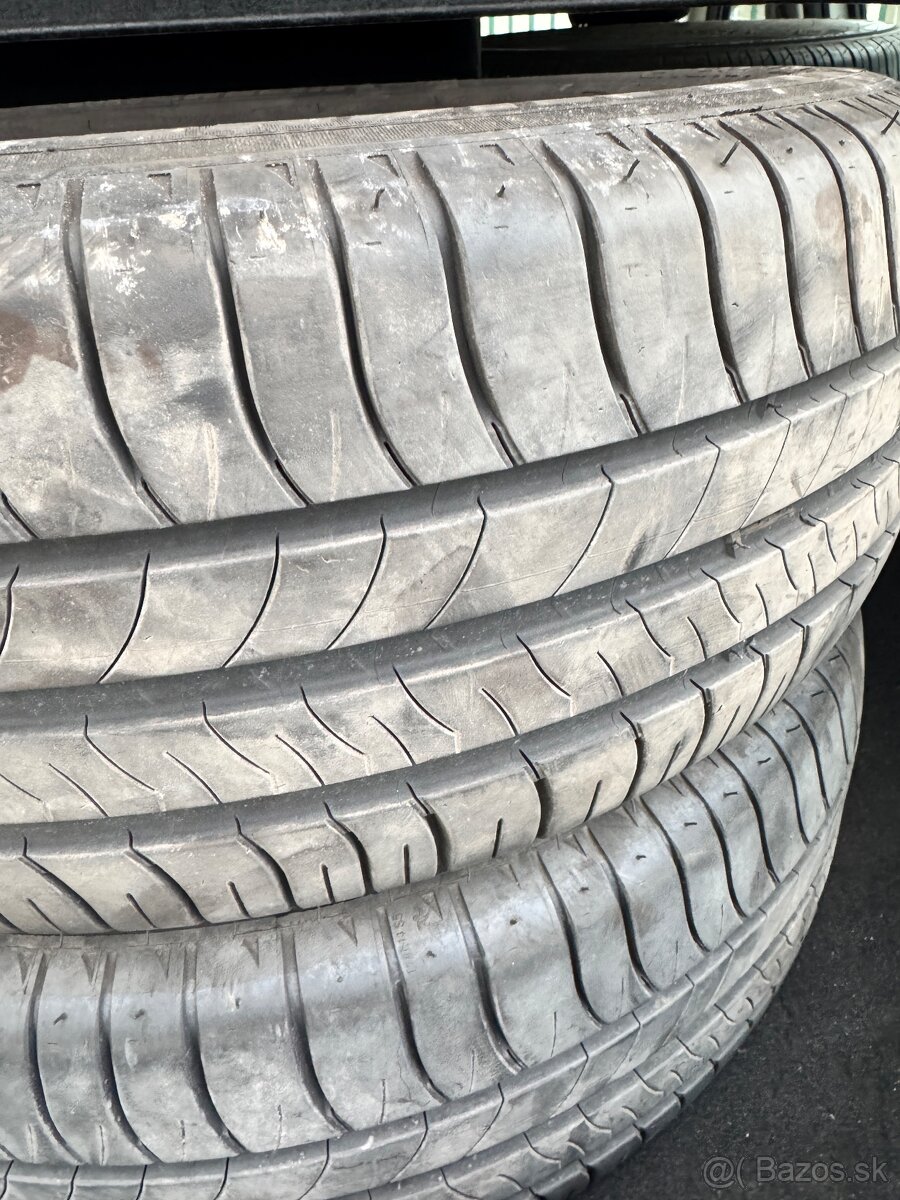 Predam letné pneumatiky. Michelin 205/60 r16
