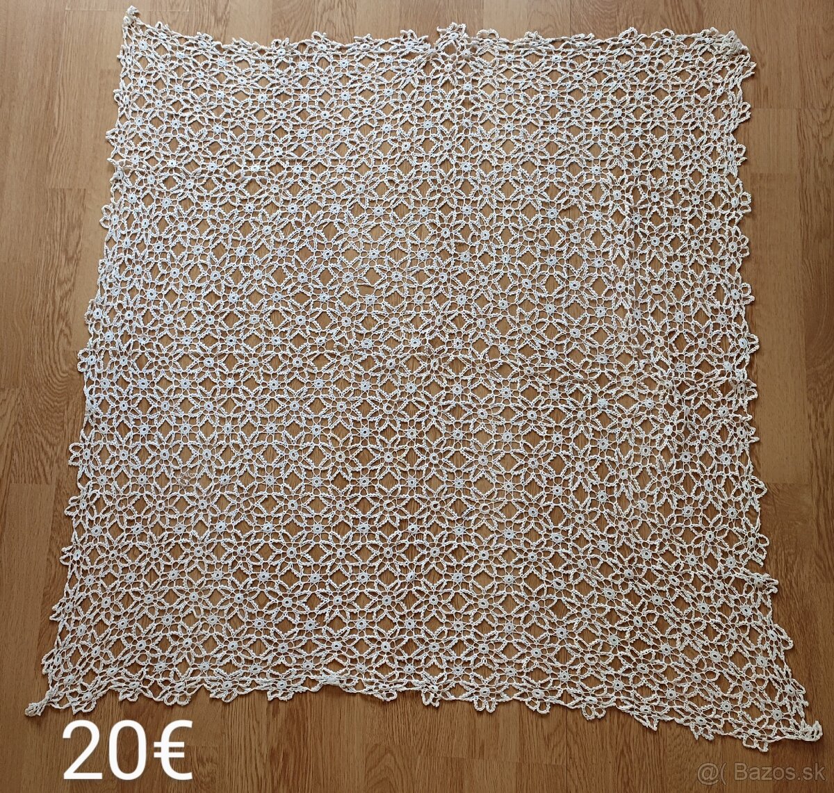 Háčkované obrusy a dečky