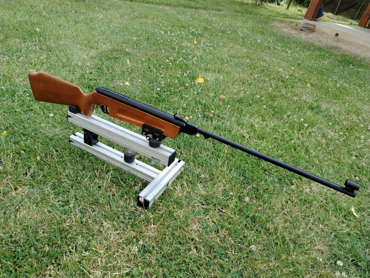 Vzduchovka slávia 631