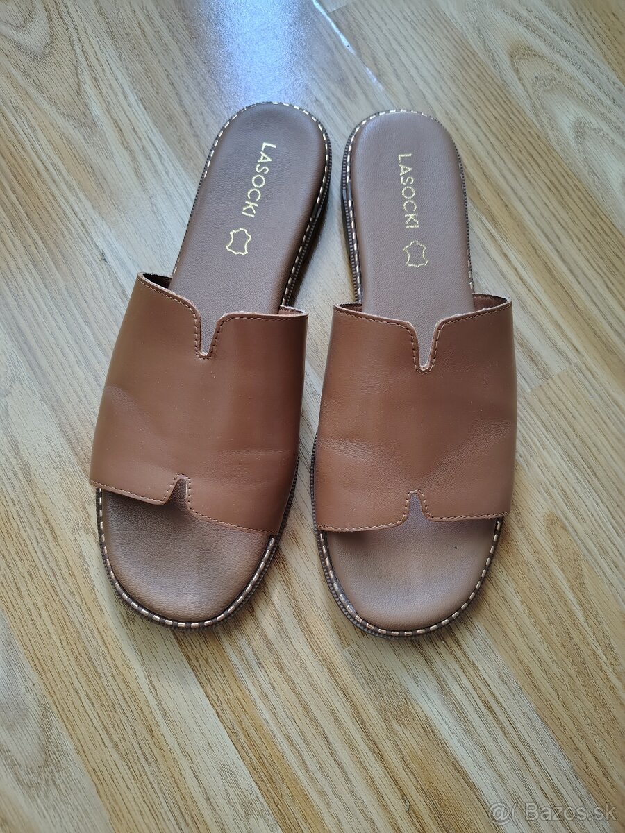 Šľapky lasocki