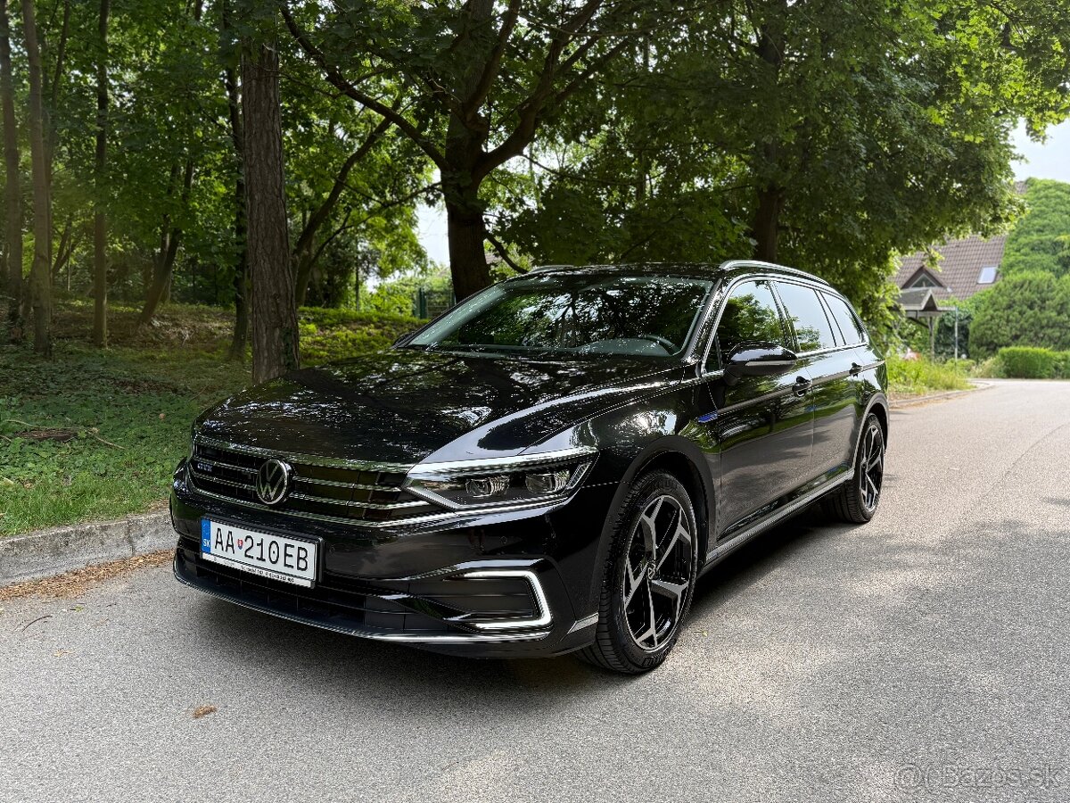 Na predaj Volkswagen Passat Var GTE 1.4 TSI Plug-In-Hybrid