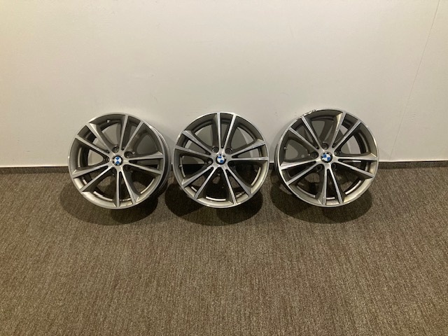 3ks Alu disky r17
