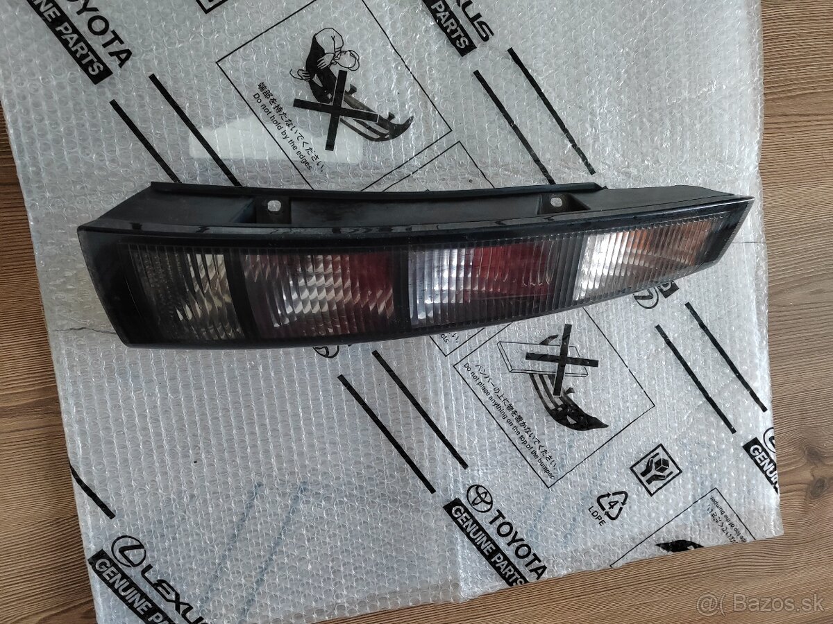 Opel Meriva I zadné svetlo