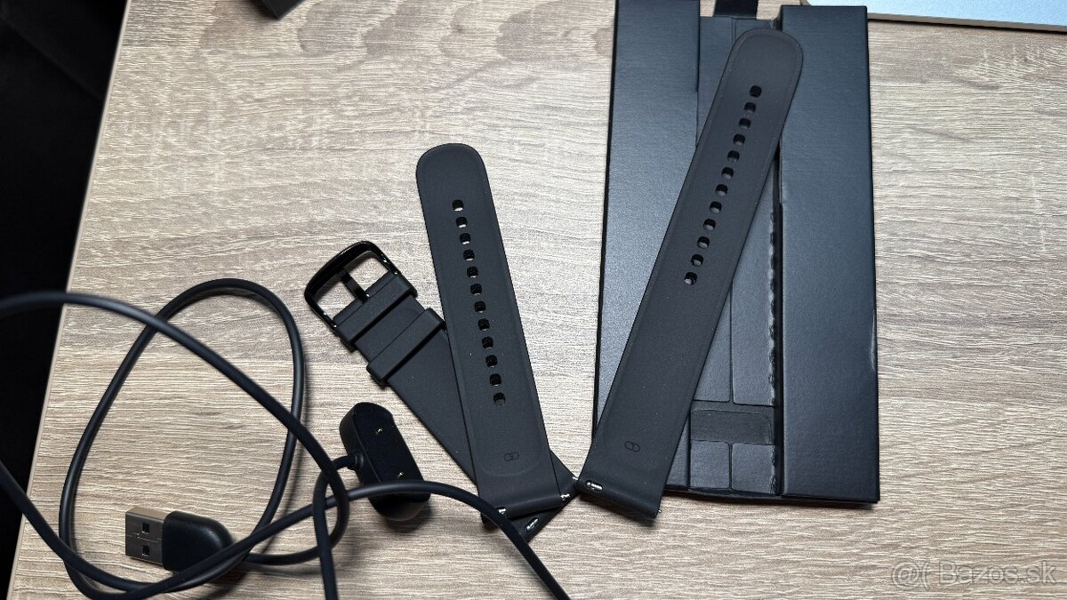 Nabíjačka a remienky pre hodinky Amazfit Zepp E