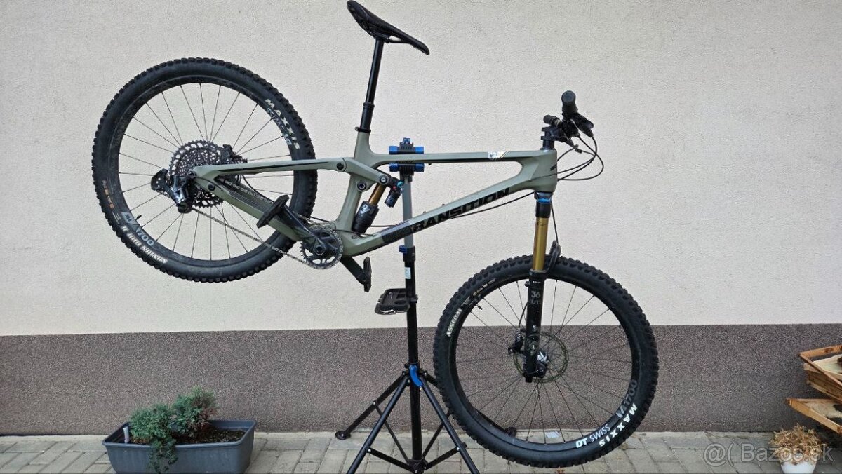 Transition Scout Carbon veľ. M