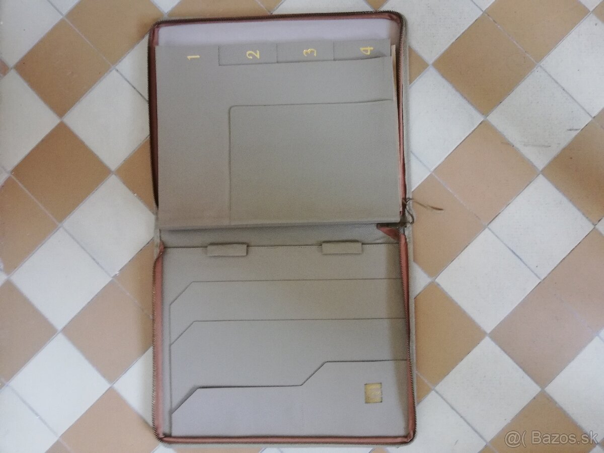 Predám novú koženú Diplomatku