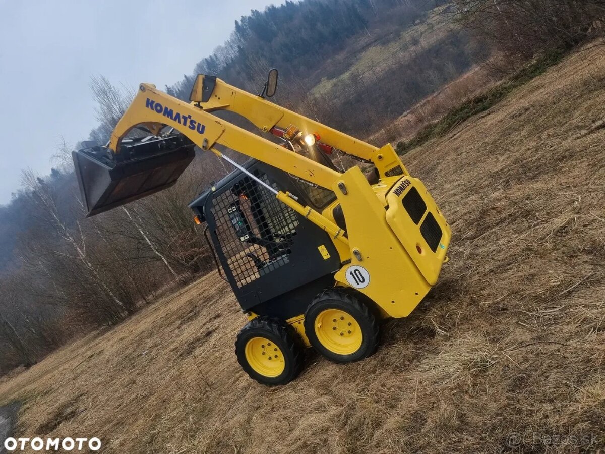 Nakladač Komatsu SK510 Ako nový z Nórska 2013 Len za výho