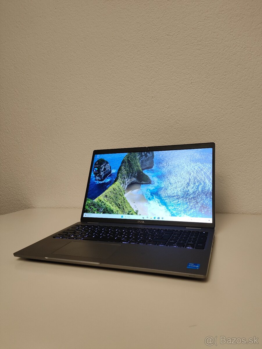 Dell Latitude 5520| i3-1125G4 | 8 GB RAM | 256 GB SSD | 15.6