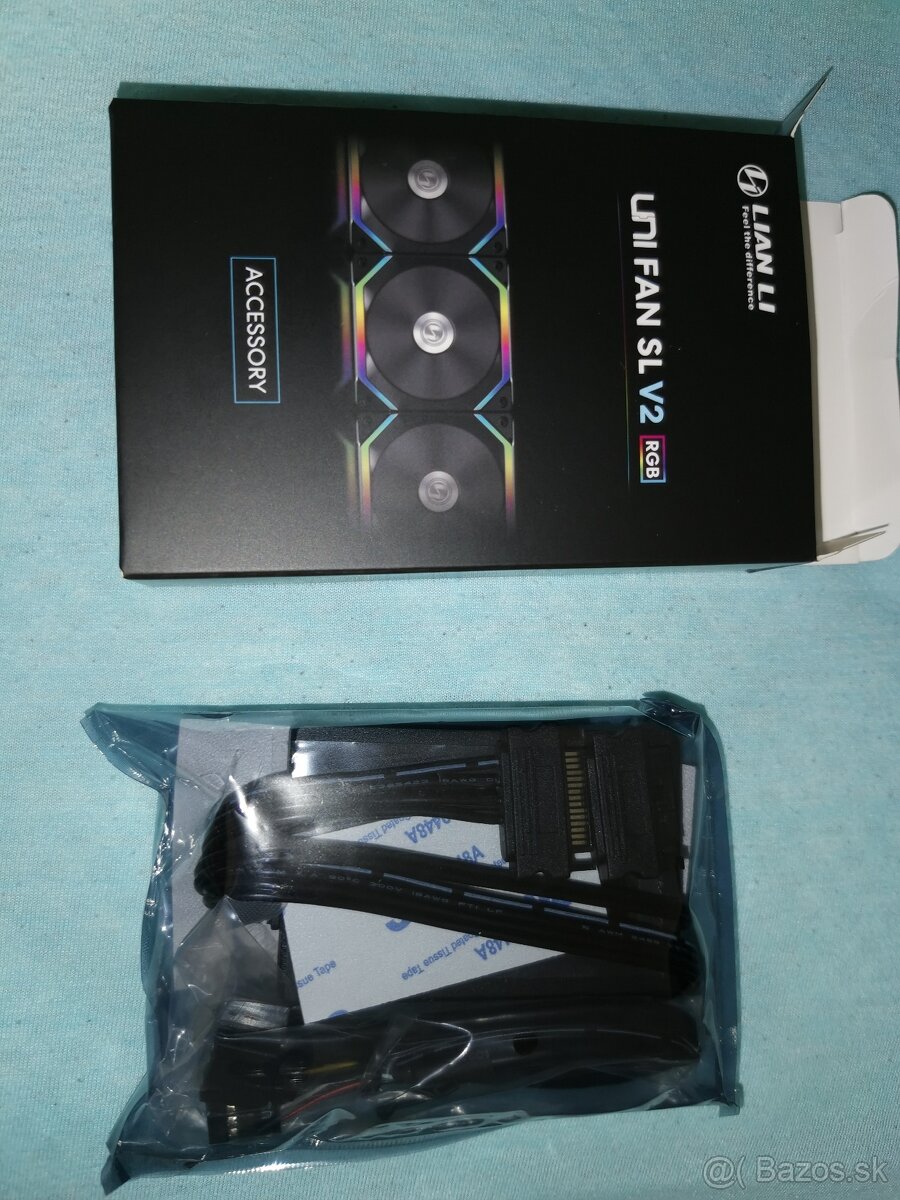Lian li uni fan sl v2 RGB napájací adaptér