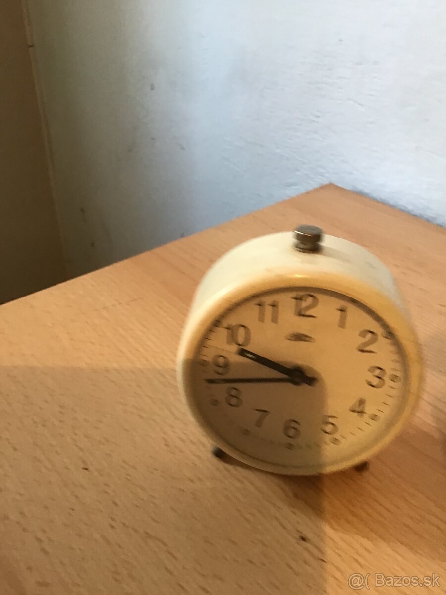 BUDíK PRIM BIELY
