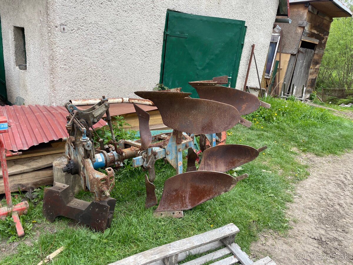 Pluh obracak dvojak